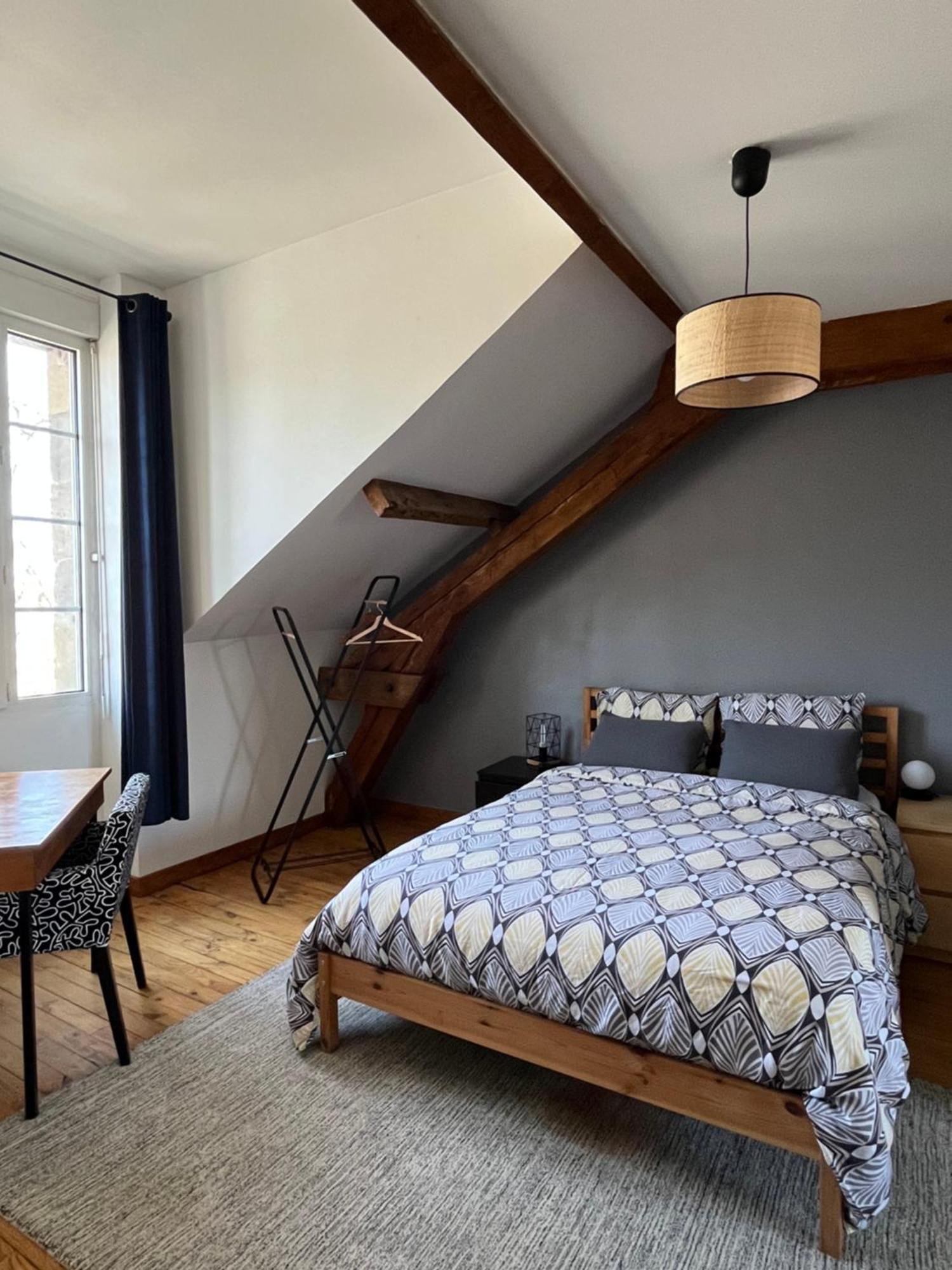 Duplex De Charme En Centre Ville Avec Terrasse Brive-la-Gaillarde Exterior photo